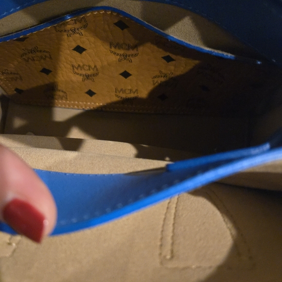 MCM EUC Mini Milla Two-Way Tote - Picture 17 of 17